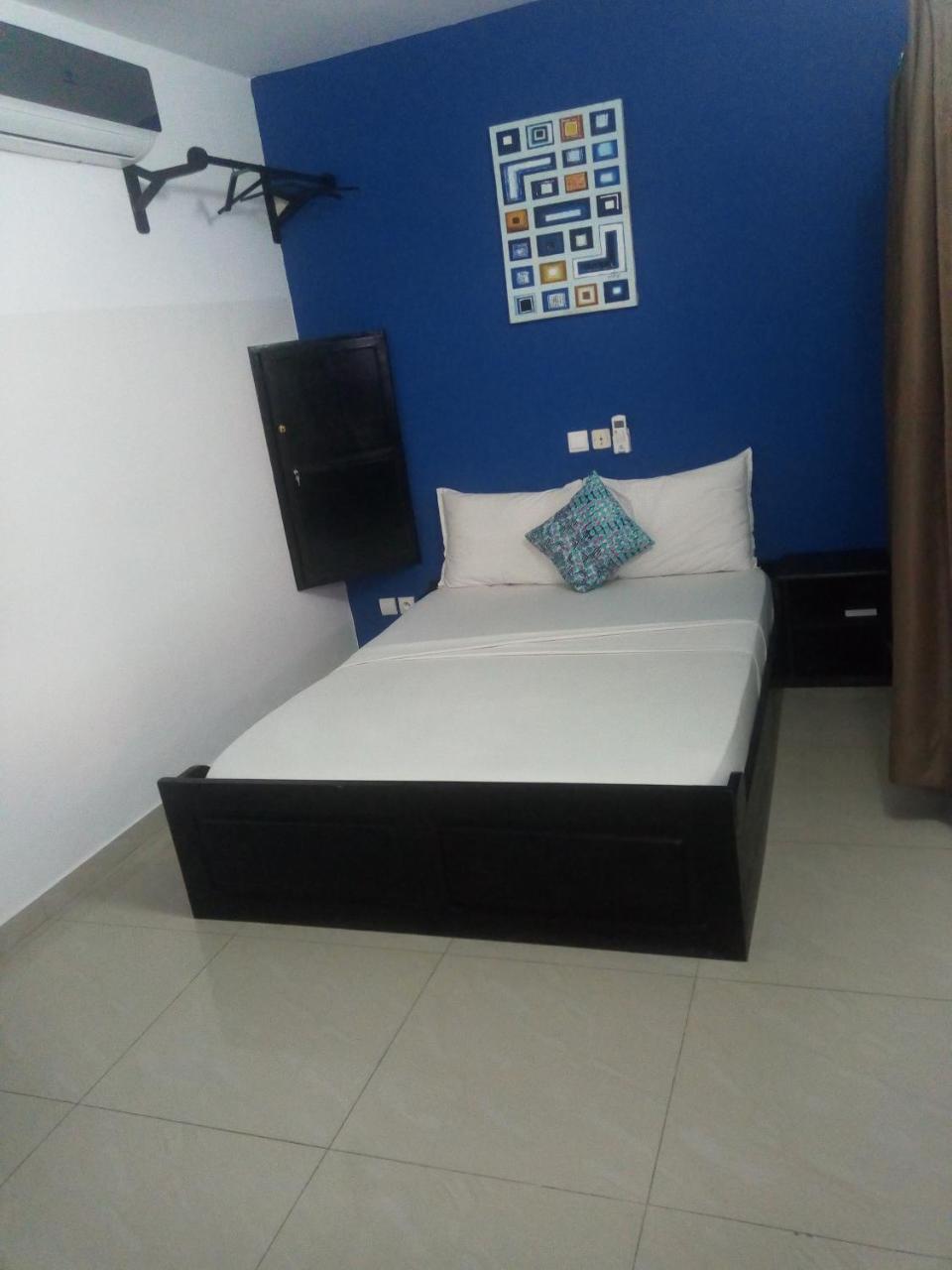 Hotel Seaside Lomé Kültér fotó